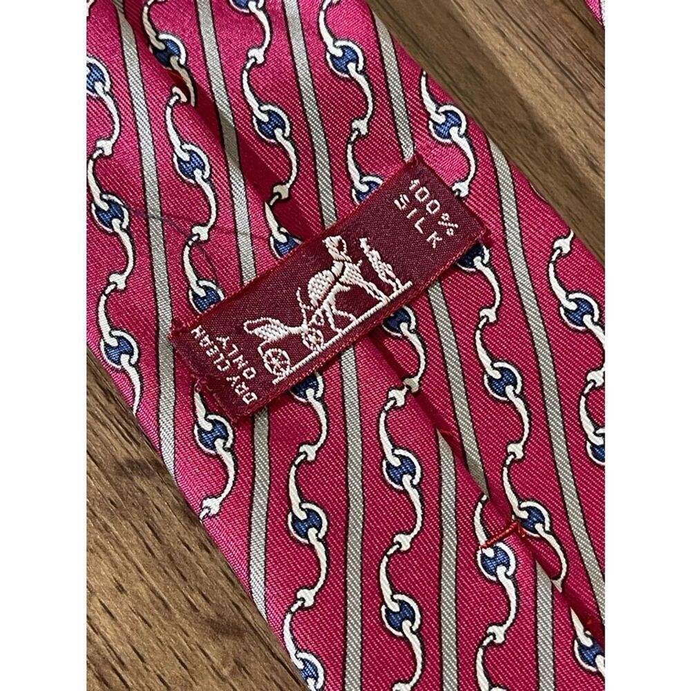 Hermes Pink-Red Silk Wave Pattern Tie - Picture 5 of 6